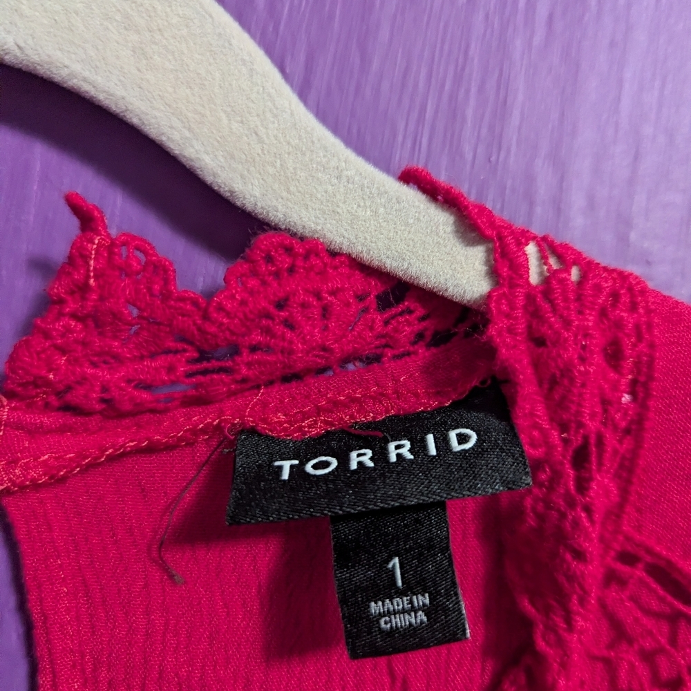 Torrid Pink Magenta Crinkle Gauze Crochet Detail Blouse 1X 14 16 - Picture 5 of 6